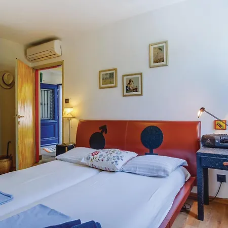 Σπίτι διακοπών Pet Friendly In With Sauna
