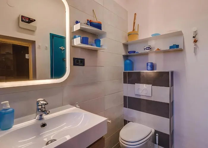 Сasa de vacaciones In With Sauna Mali Lošinj