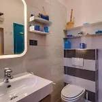 بيت للعطل In With Sauna مالي لوشينغْ